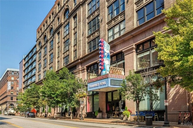 Building Photo - 1123 Washington Ave Unit 305 Rental