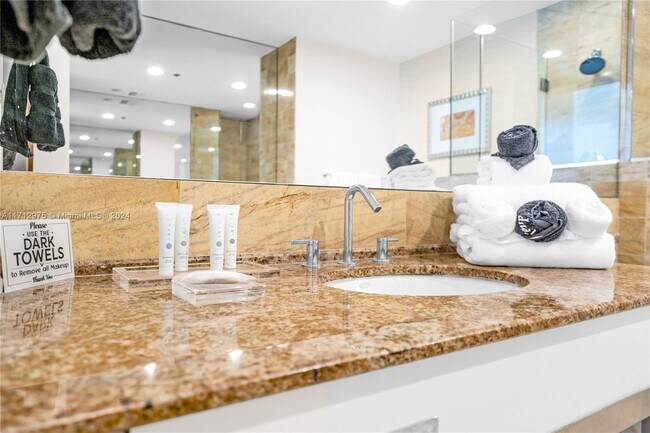 Photo - 1395 Brickell Ave Unit 3205