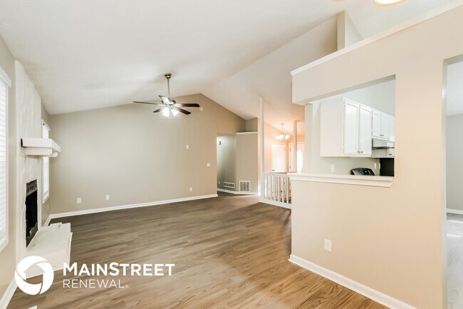 Photo - 5878 Homestead Cir