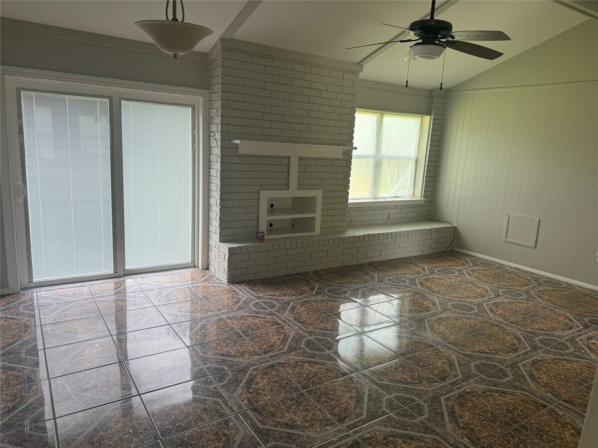 Photo - 14407 Alkay St