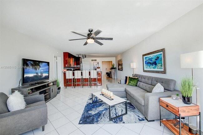 Photo - 201 Van Buren St Unit 101