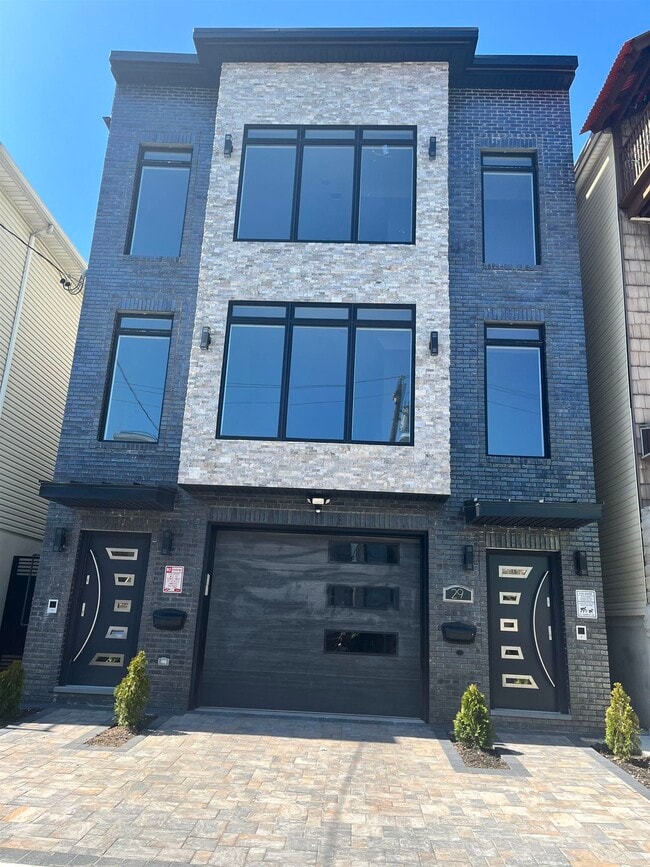 Photo - 29 Wallis Ave Unidad 2