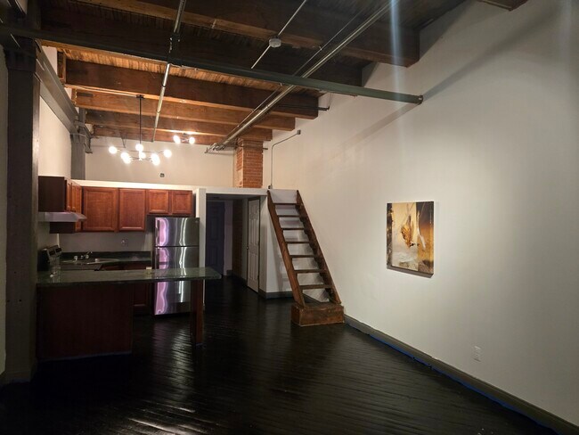 Photo - 743 Beaubien St Unit 303