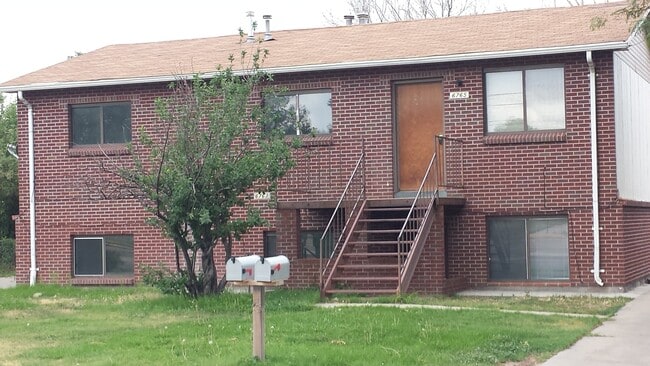 Photo - 6764 Locust St Townhome