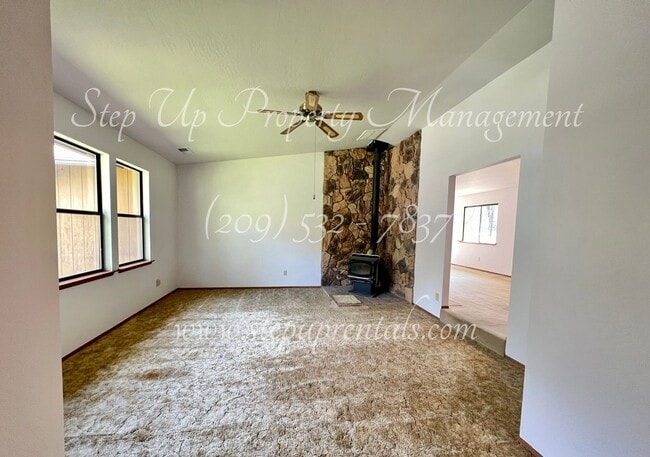 Photo - Cozy All Electric, 3 Bed 2 Bath Home in Phoenix Lake Estates!