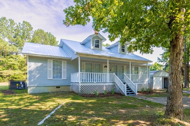 Photo - Stylish, Spacious & Updated! Don’t Miss Th...