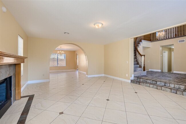 Photo - Extra Large 2 Story Home in Beautiful Dese...