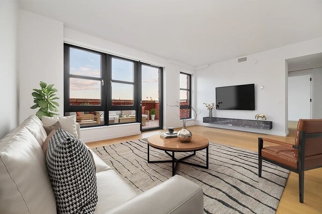 Photo - 171 Suffolk St Unit 10A