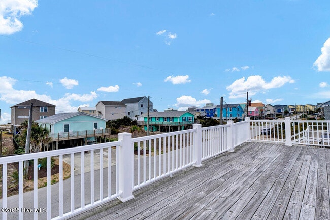 Photo - 1207 N Topsail Dr