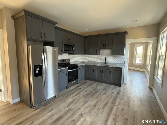 Photo - 24 Breckenridge Ave