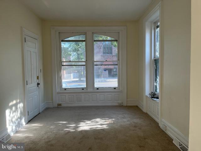 Photo - 421 E High St Unidad APT 1