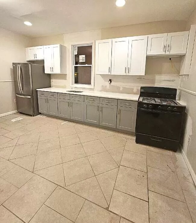 Photo - 70 Lindsley Ave Apartamentos Unidad 2