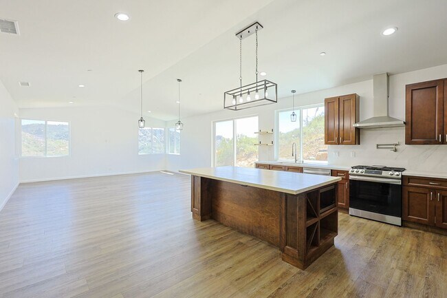 Photo - 4 Bedroom VIEW Home in Escondido built in 2023