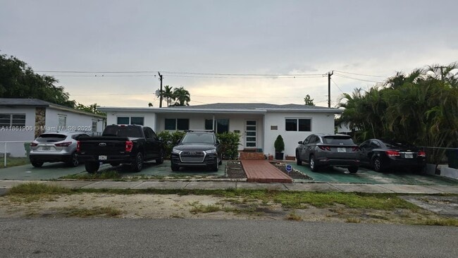 Photo - 5911 SW 6th St Unit 2