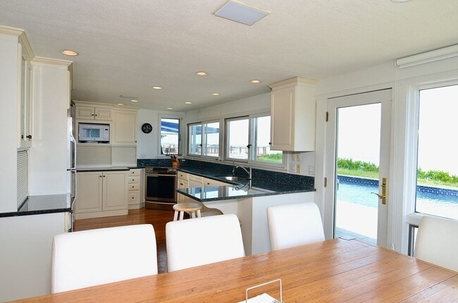 Photo - 53 Harborview Rd