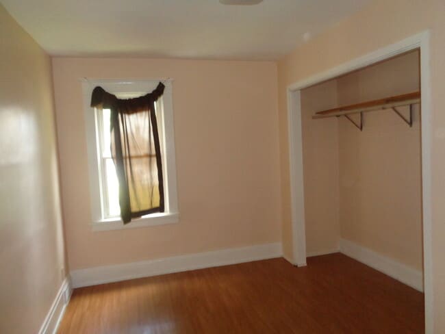 Photo - 78 Lasalle Ave