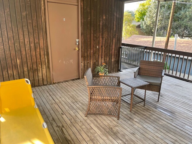 Photo - Spacious Upper Level 2 Bdrm 1 Bath (Family... Apartment Unit 4