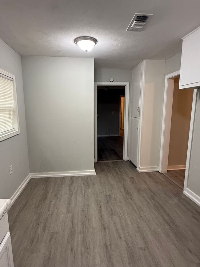 Photo - 4246 Oaklawn Dr