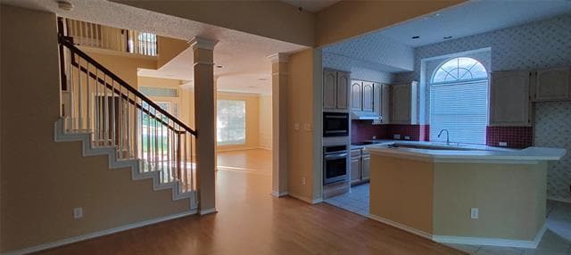 Photo - 6800 Burr Oak Dr