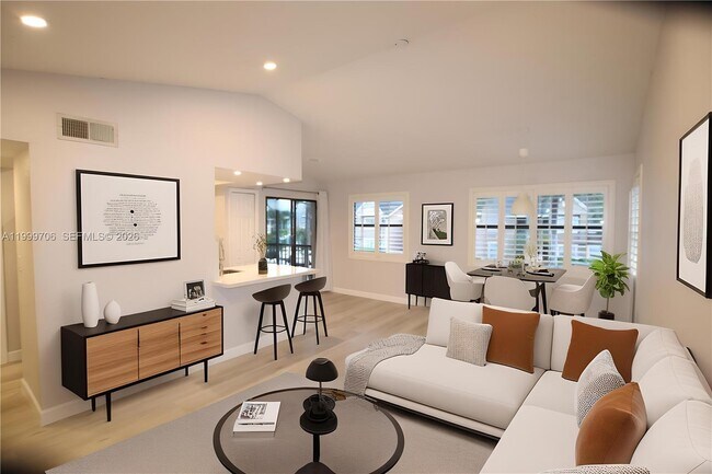 Building Photo - 10681 SW 156th Pl Unit 402