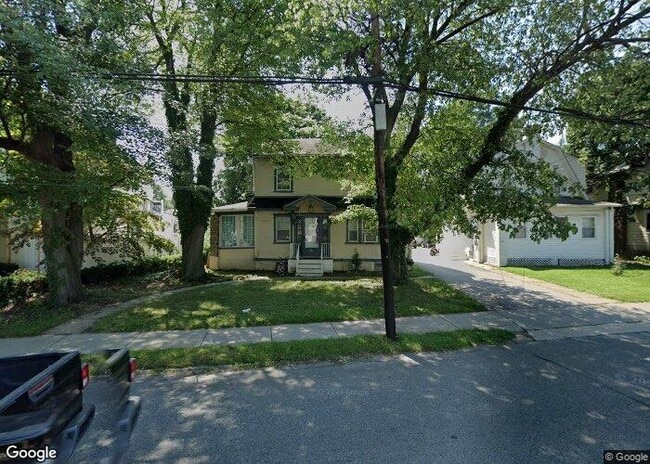 Building Photo - 1406 Lincoln Ave