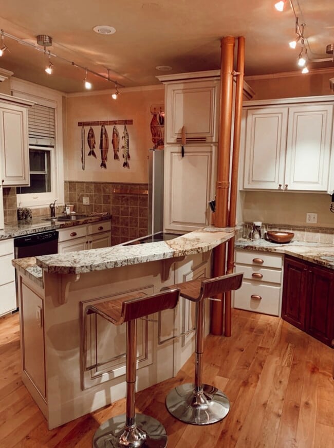 Photo - 29 S State St Unidad 307