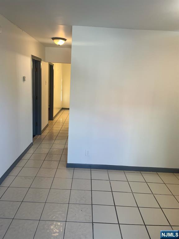 Photo - 1211 Hillside Pl