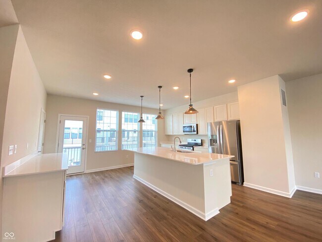 Photo - 10947 Belgian Ln