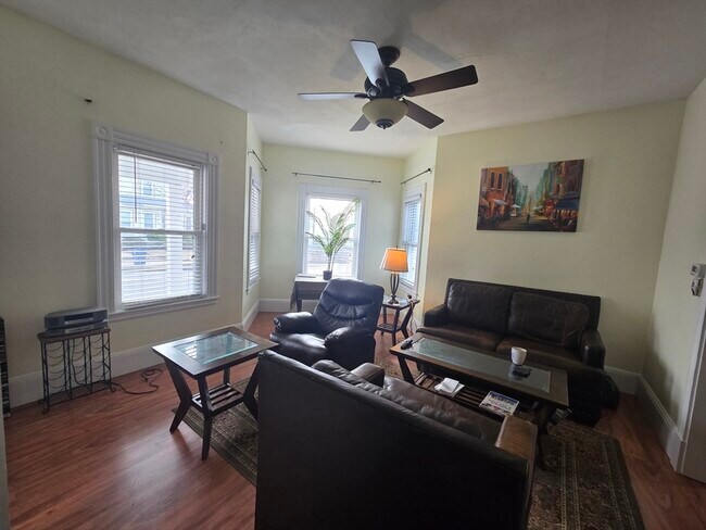 Photo - 126 Green St