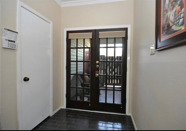 2025 Augusta Dr Unit 205