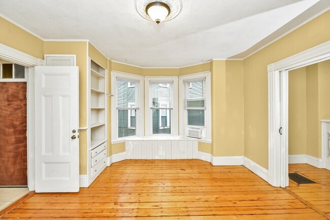 Photo - 13 Wyoming St Apartment Unit 1