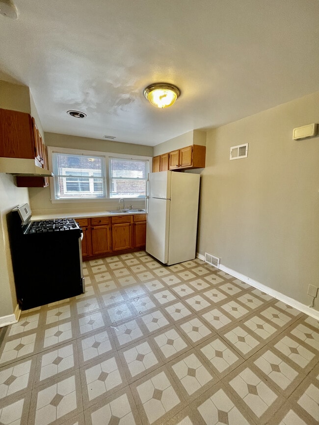 Photo - 9126 keating ave Unit 2A