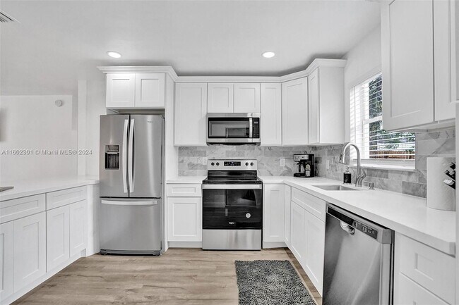 Photo - 510 N 24th Ave