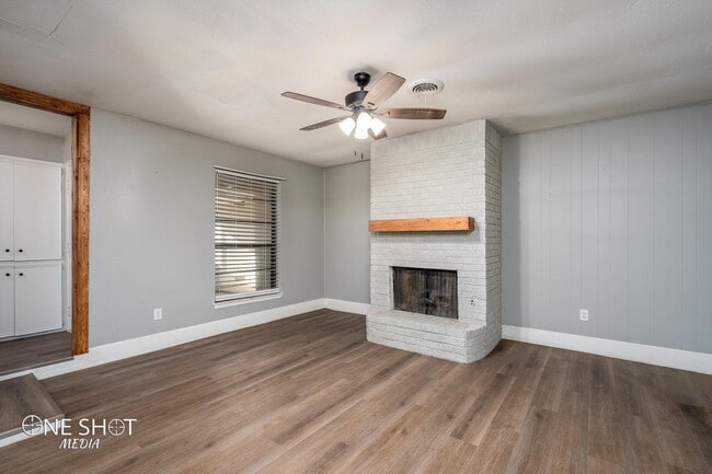 Photo - 3216 Chimney Rock Rd