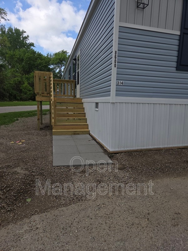 Photo - 8701 NE 107th Pl