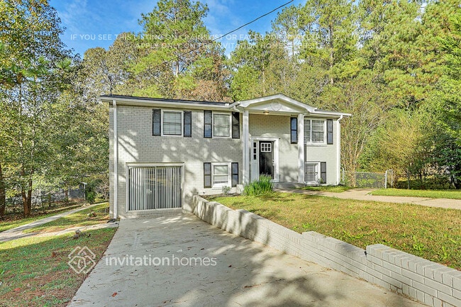 Building Photo - 6106 Shadow Glen Ct SW