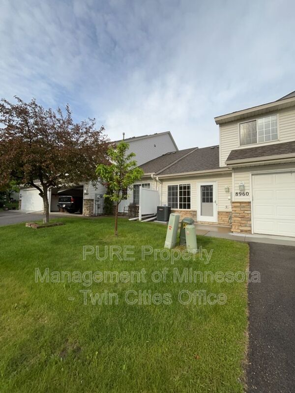 Photo - 8960 Pheasant Ln