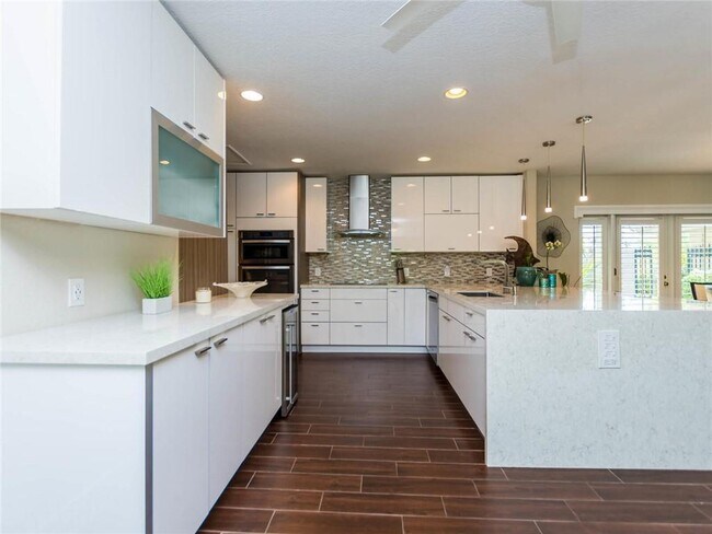 Photo - 2319 NE 16th Ave