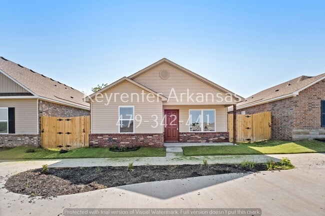 Building Photo - Charming Curb Appeal Meets Modern Comfort in the Monaco Plan!