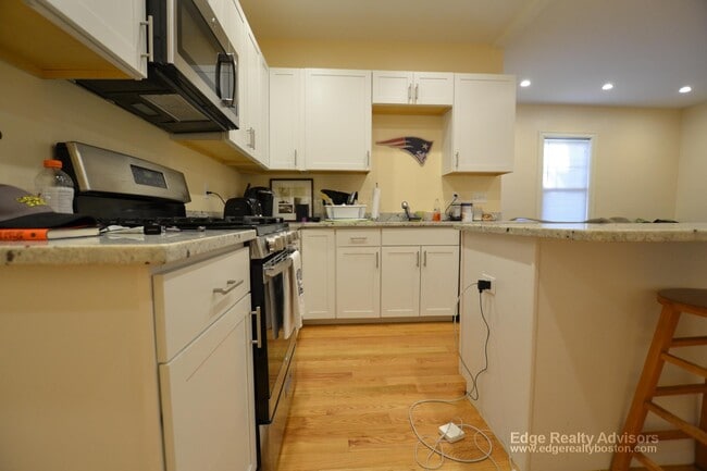 Photo - 23 Higgins St Unit 1