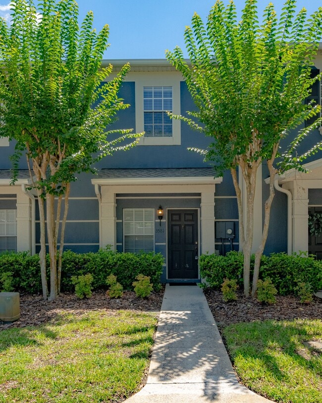 Building Photo - 3581 Wilshire Way Rd