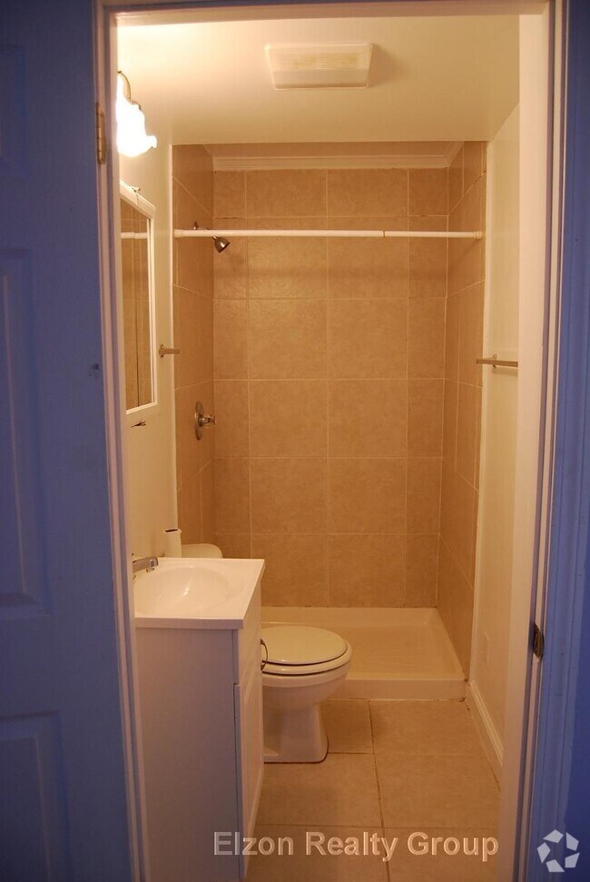 Building Photo - 95 Undine Rd Rental