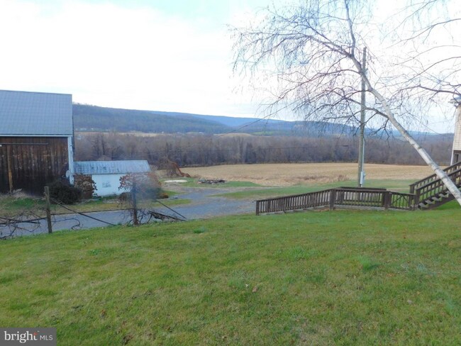 Photo - 1057 S River Rd