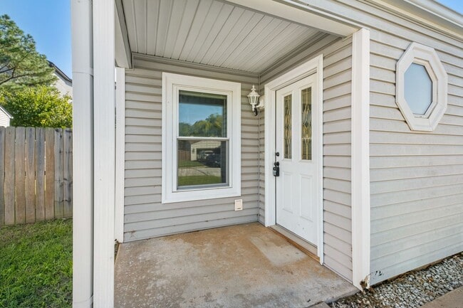 Photo - Great Location - 3/2 close to Downtown Bentonville!
