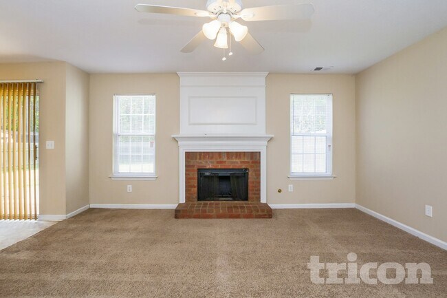 Photo - 7262 Silverton Trail