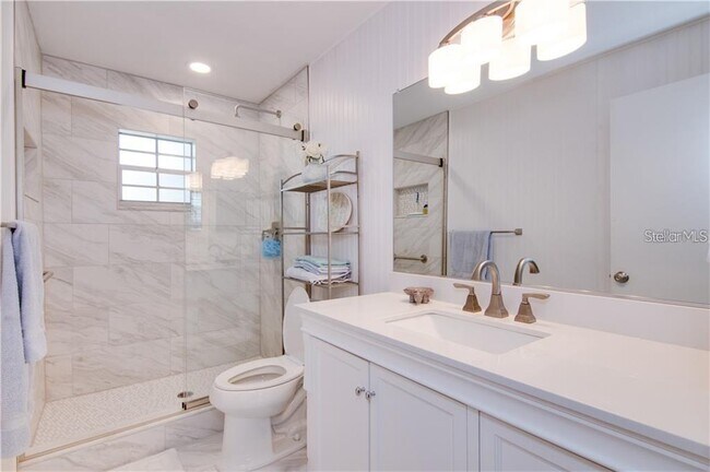 Photo - 1706 Belleair Forest Dr Unidad 140