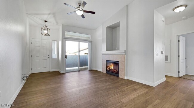 Photo - 2305 W Horizon Ridge Pkwy Unit 1224