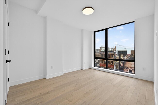 Photo - 139 Christopher Columbus Dr Unidad 503