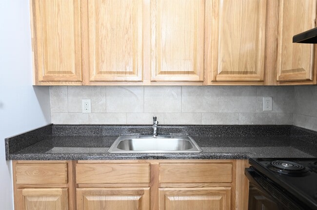 Photo - ERP 43-51 E Park St, LLC