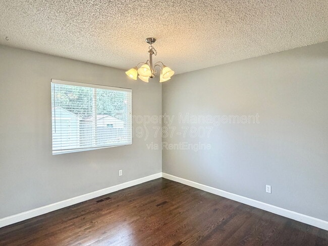 Photo - 2825 Dristol Dr